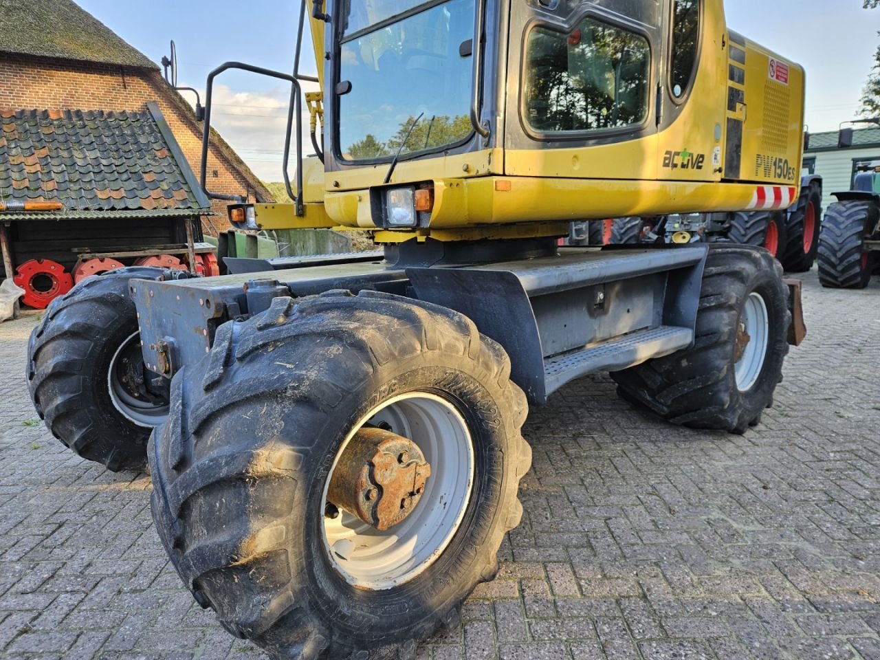 Mobilbagger типа Komatsu PW 150 es, Gebrauchtmaschine в Bergen op Zoom (Фотография 8)