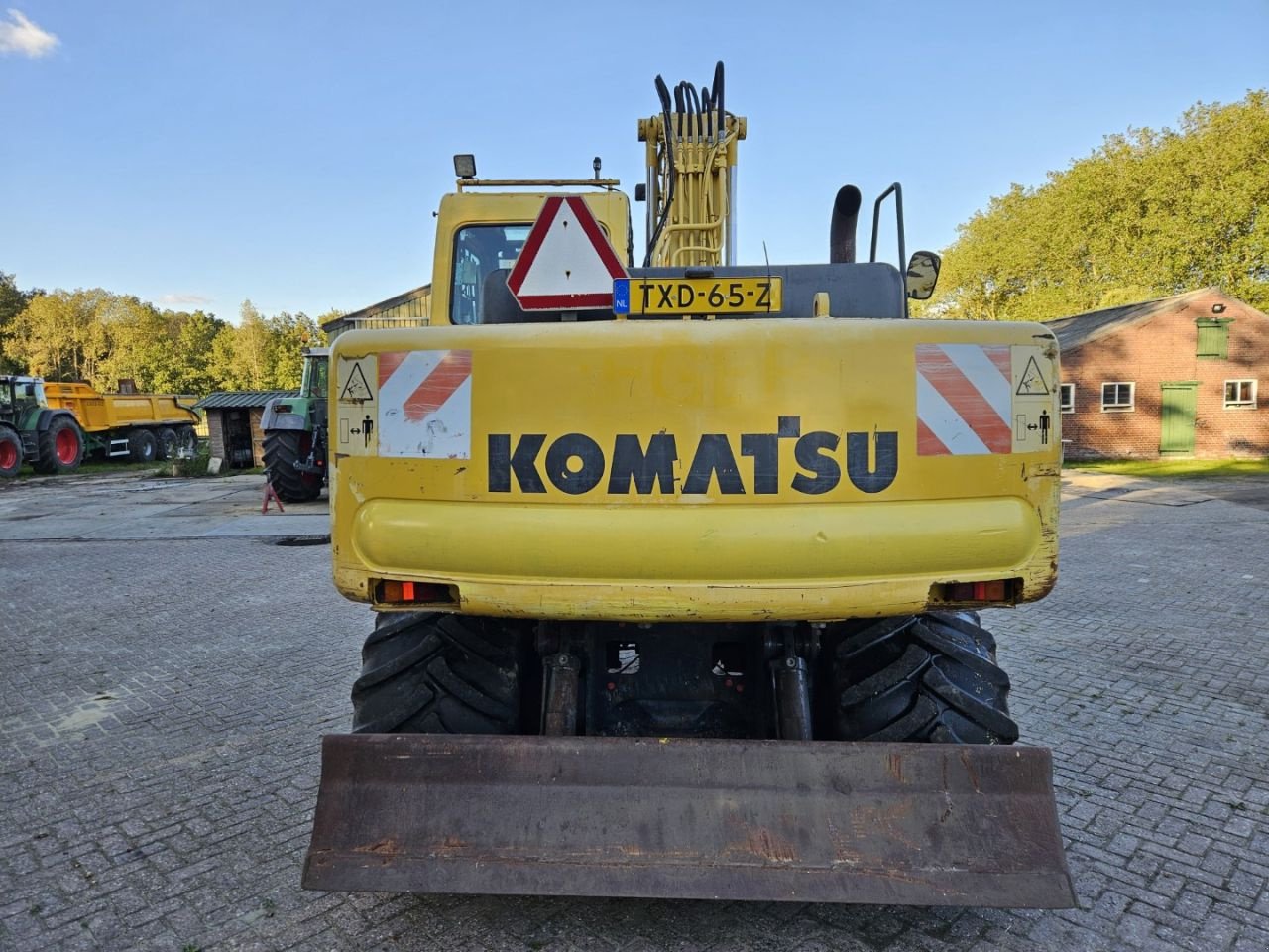 Mobilbagger van het type Komatsu PW 150 es, Gebrauchtmaschine in Bergen op Zoom (Foto 4)