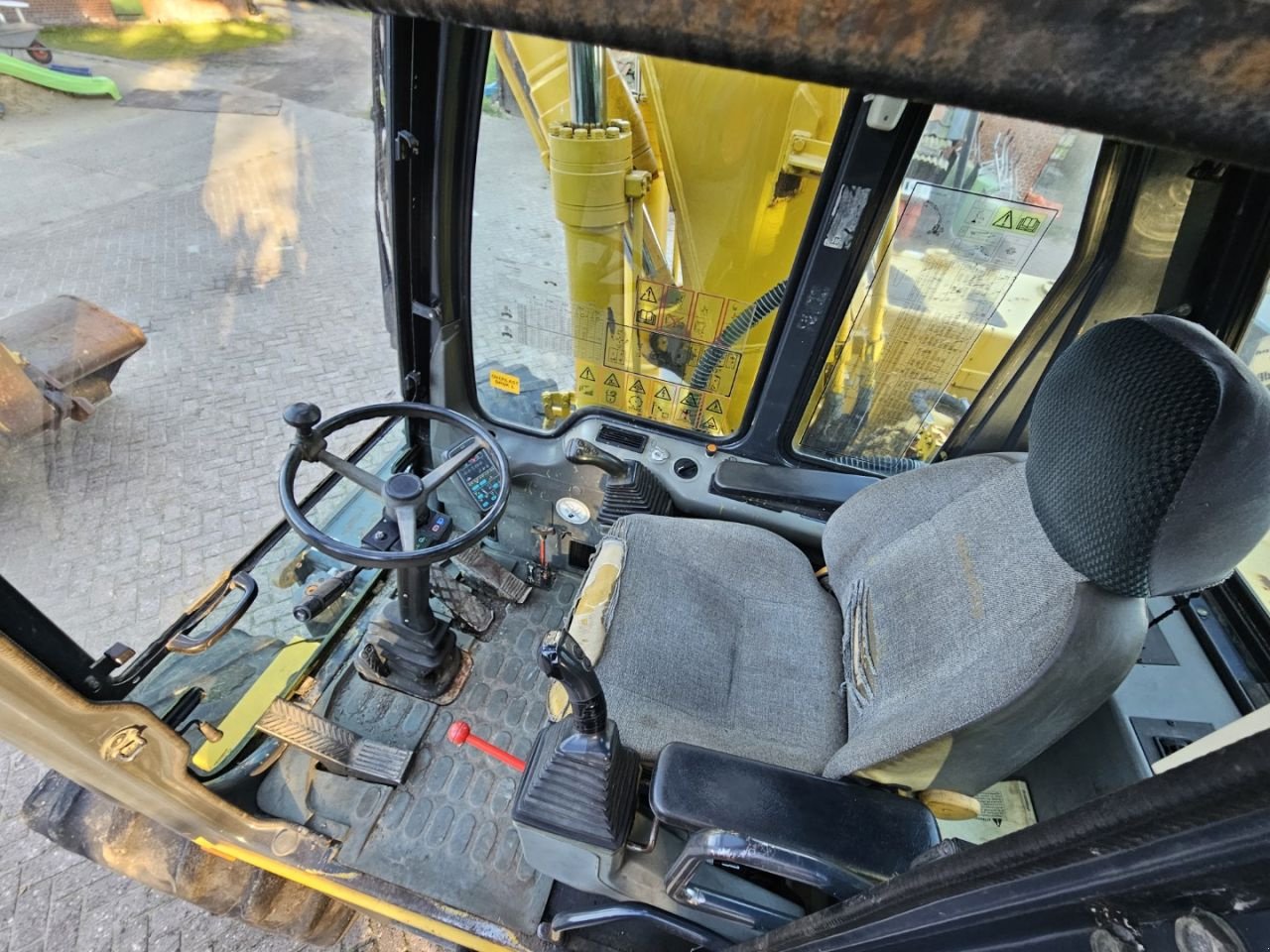 Mobilbagger typu Komatsu PW 150 es, Gebrauchtmaschine v Bergen op Zoom (Obrázek 11)