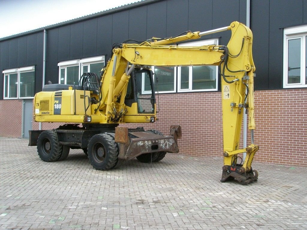 Mobilbagger Türe ait Komatsu PW 180-7, Gebrauchtmaschine içinde Barneveld (resim 3)