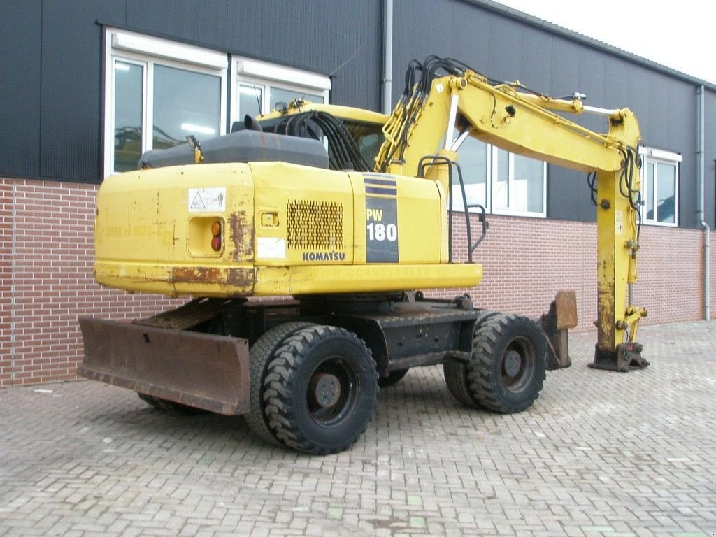 Mobilbagger a típus Komatsu PW 180-7, Gebrauchtmaschine ekkor: Barneveld (Kép 4)