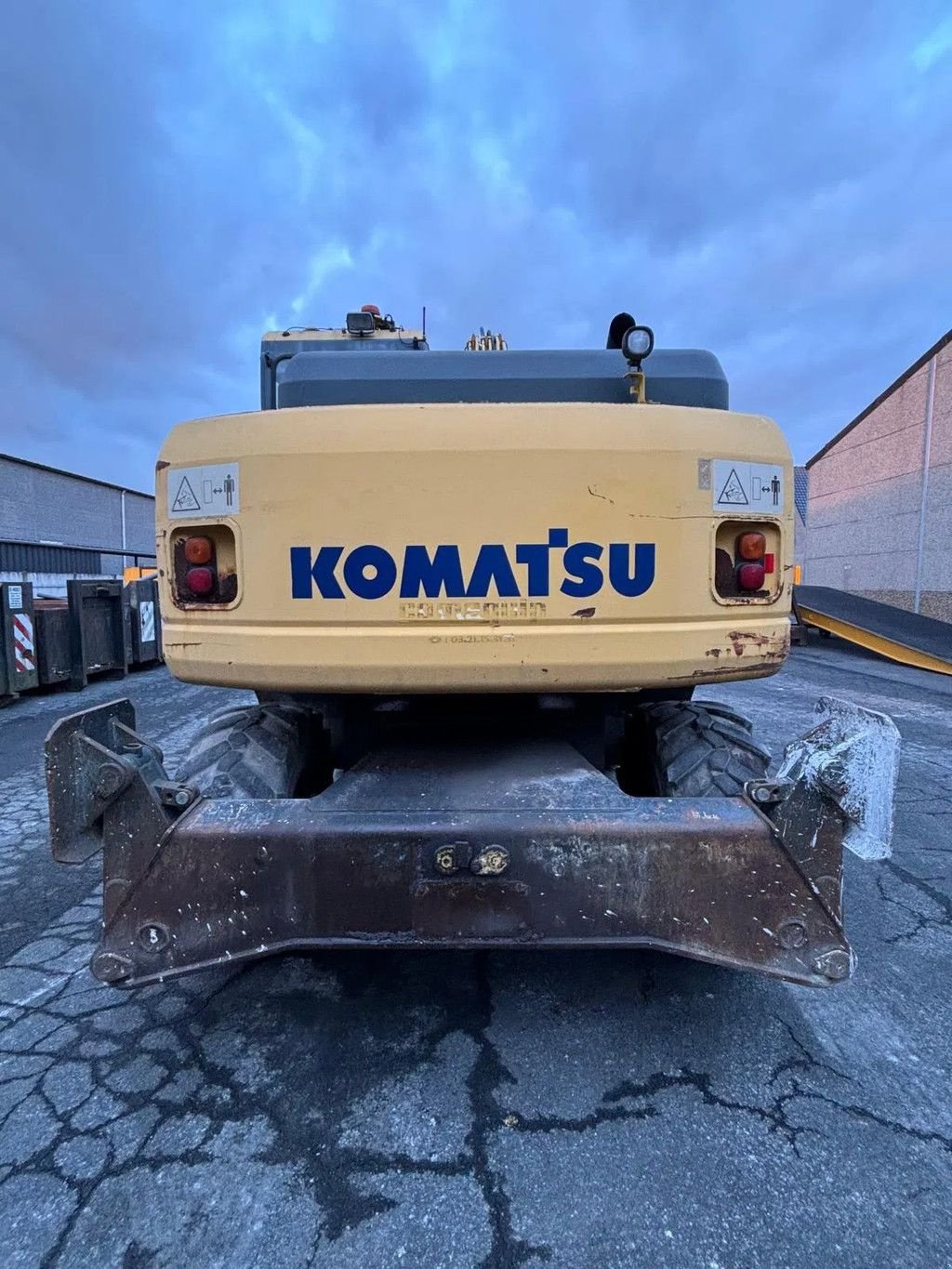 Mobilbagger του τύπου Komatsu PW140-7, Gebrauchtmaschine σε Wevelgem (Φωτογραφία 2)