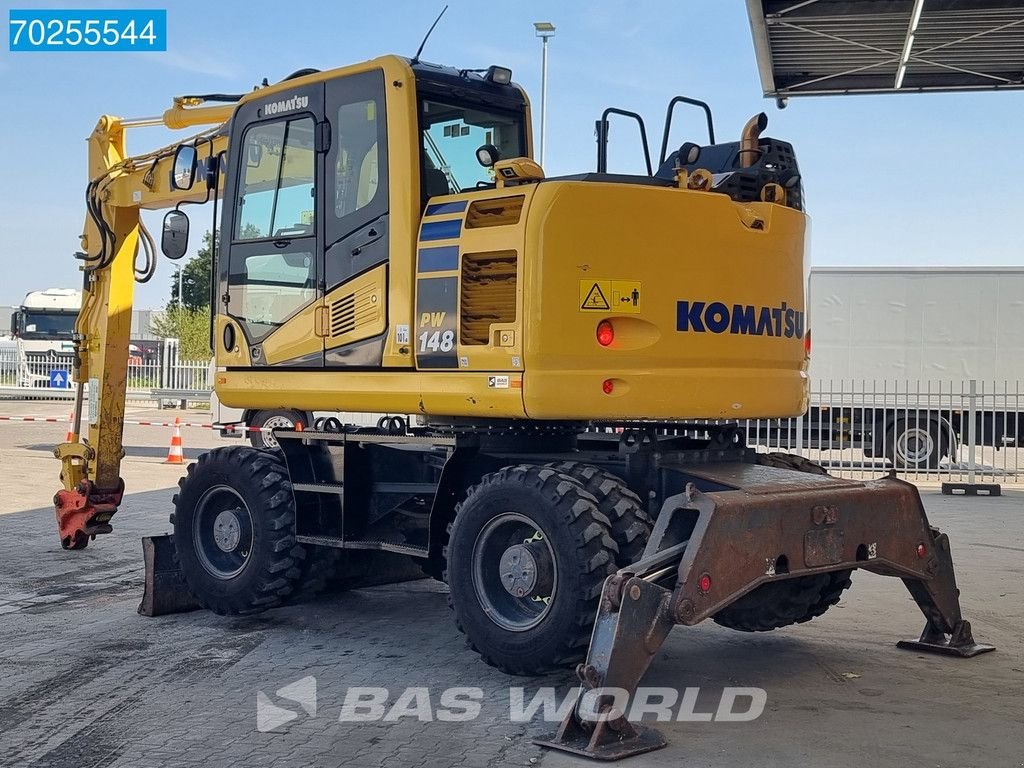 Mobilbagger typu Komatsu PW148 -11 BLADE + OUTRIGGERS, Gebrauchtmaschine w Veghel (Zdjęcie 2)