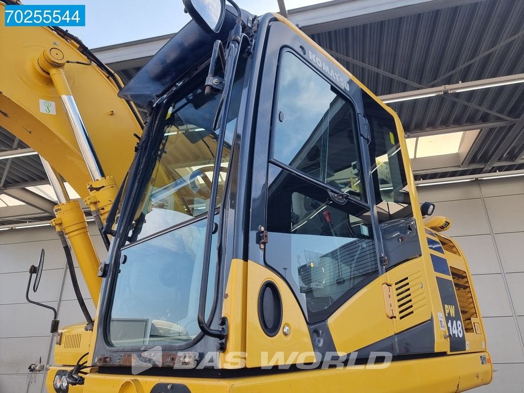 Mobilbagger du type Komatsu PW148 -11 BLADE + OUTRIGGERS, Gebrauchtmaschine en Veghel (Photo 11)