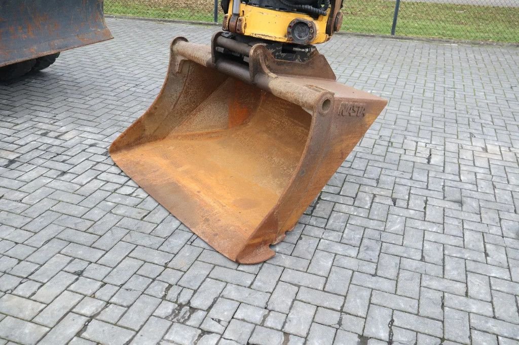 Mobilbagger des Typs Komatsu PW148 -8 ROTOTILT BUCKET TRAILER HYDRAULICS, Gebrauchtmaschine in Marknesse (Bild 11)