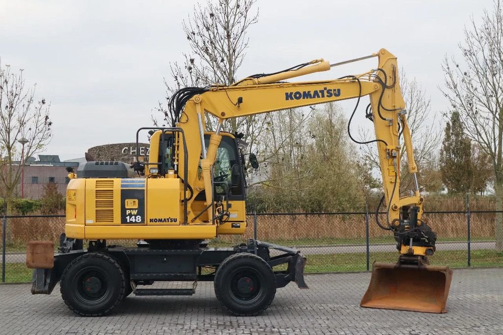 Mobilbagger del tipo Komatsu PW148 -8 ROTOTILT BUCKET TRAILER HYDRAULICS, Gebrauchtmaschine In Marknesse (Immagine 4)