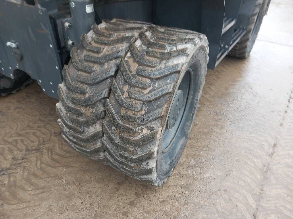 Mobilbagger van het type Komatsu PW160-11E0, Gebrauchtmaschine in Overijse (Foto 5)