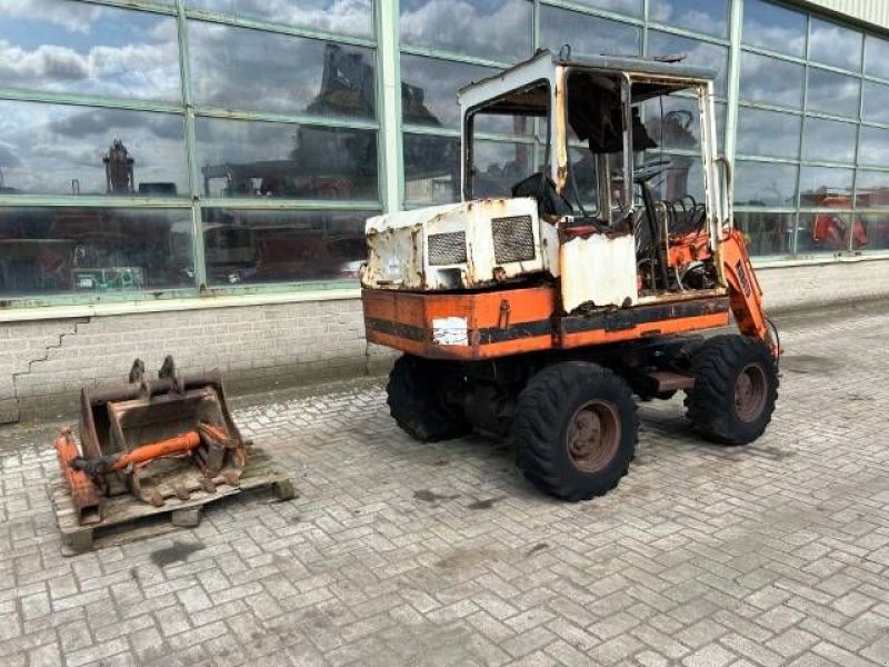 Mobilbagger des Typs Kubota KH -16 W 4X4, Gebrauchtmaschine in Roosendaal (Bild 2)