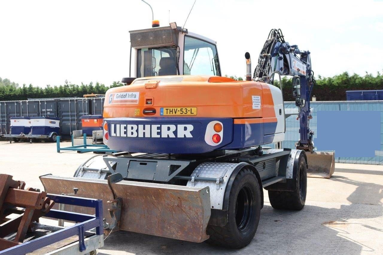 Mobilbagger des Typs Liebherr 309, Gebrauchtmaschine in Hoek (Bild 4)