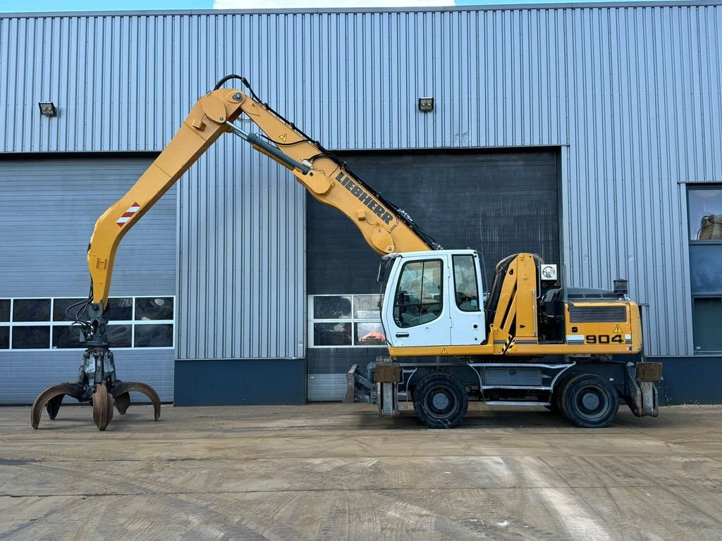 Mobilbagger van het type Liebherr A 904 C Litronic - Material Handler, Gebrauchtmaschine in Velddriel (Foto 2)