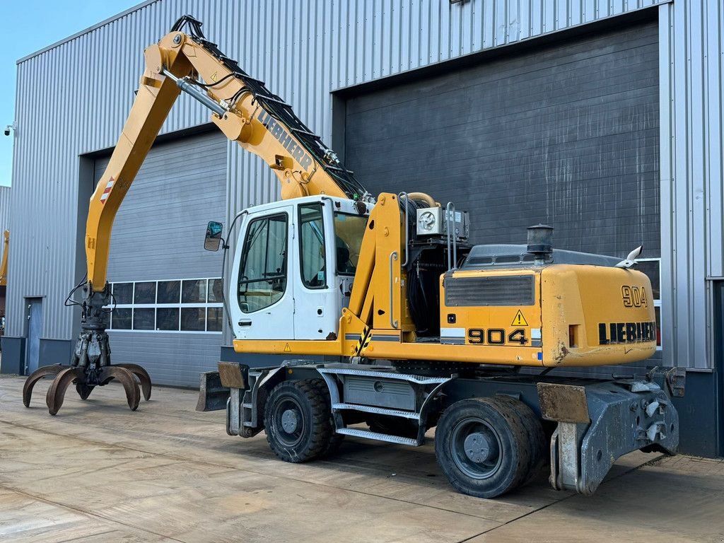 Mobilbagger of the type Liebherr A 904 C Litronic - Material Handler, Gebrauchtmaschine in Velddriel (Picture 4)