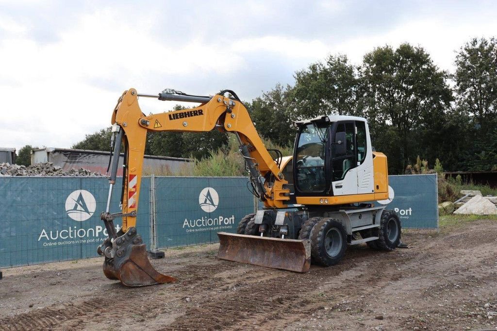 Mobilbagger typu Liebherr A 910 Compact Litronic, Gebrauchtmaschine w Antwerpen (Zdjęcie 9)