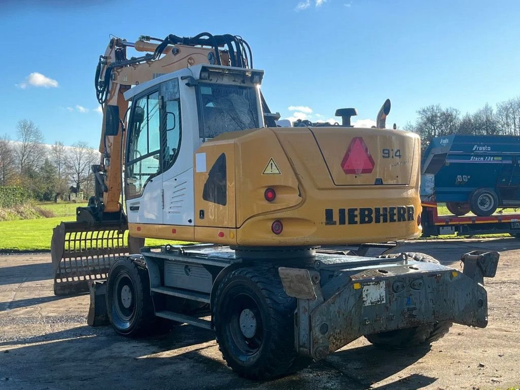 Mobilbagger Türe ait Liebherr A 914 Compact Bandenkraan, Gebrauchtmaschine içinde Ruinerwold (resim 4)