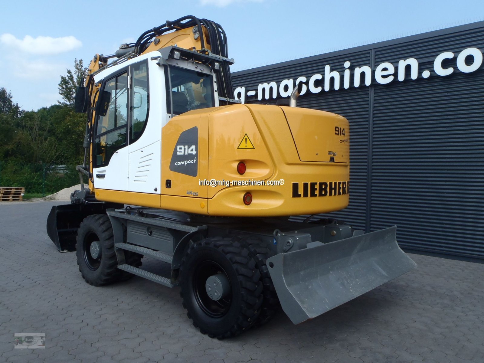 Mobilbagger van het type Liebherr A 914 Compact, Gebrauchtmaschine in Gescher (Foto 4)