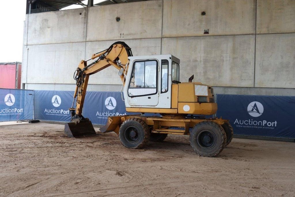 Mobilbagger typu Liebherr A308, Gebrauchtmaschine w Antwerpen (Zdjęcie 3)