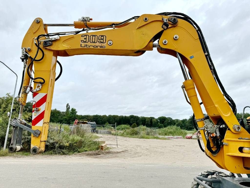 Mobilbagger типа Liebherr A309 Litronic - Triple Boom / Split Blade, Gebrauchtmaschine в Veldhoven (Фотография 10)