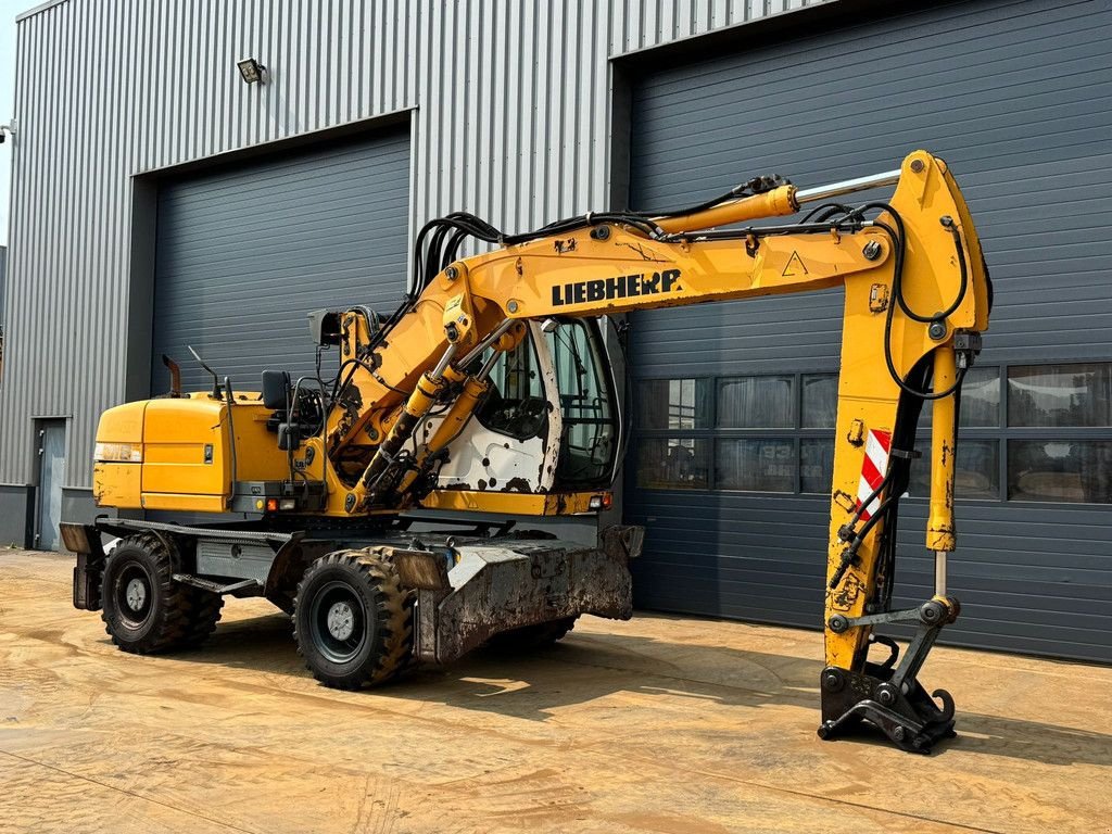 Mobilbagger van het type Liebherr A316 Litronic, Gebrauchtmaschine in Velddriel (Foto 9)