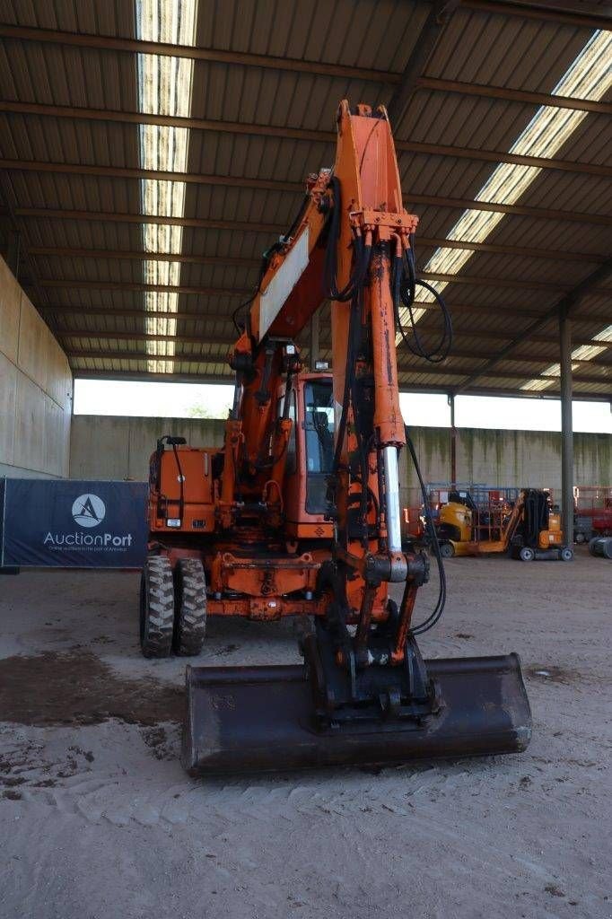 Mobilbagger des Typs Liebherr A316, Gebrauchtmaschine in Antwerpen (Bild 8)