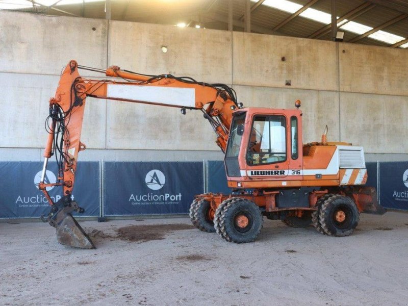 Mobilbagger of the type Liebherr A316, Gebrauchtmaschine in Antwerpen (Picture 1)