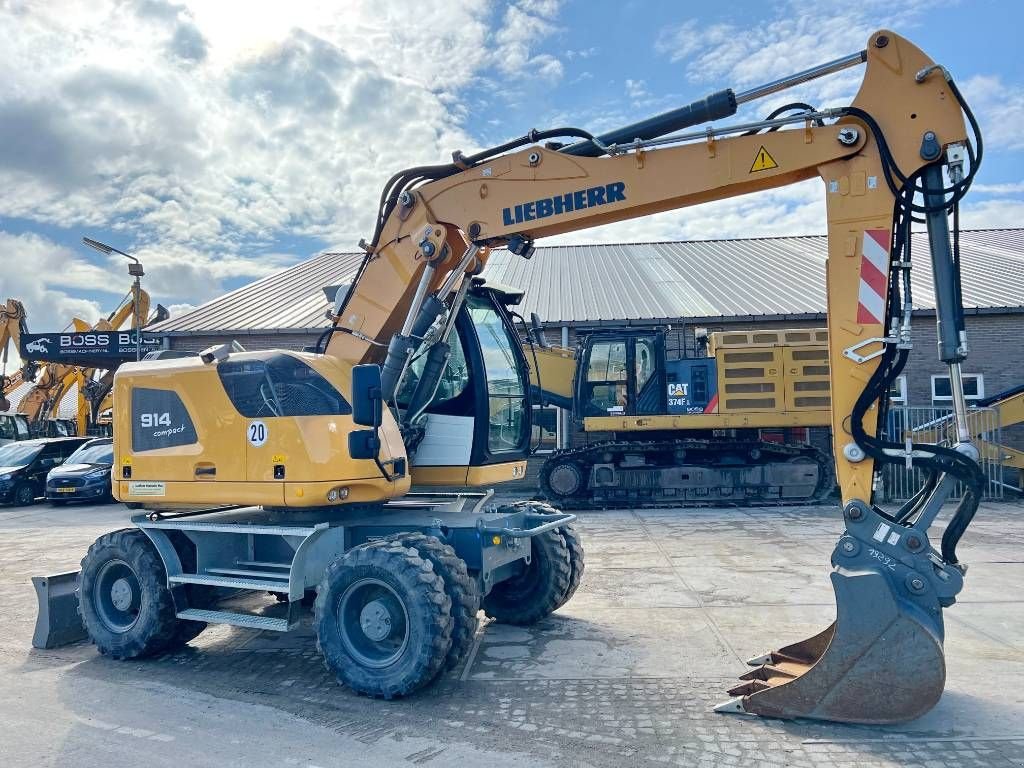 Mobilbagger от тип Liebherr A914 Compact Litronic - Likufix / Only 3012 HOURS!, Gebrauchtmaschine в Veldhoven (Снимка 7)