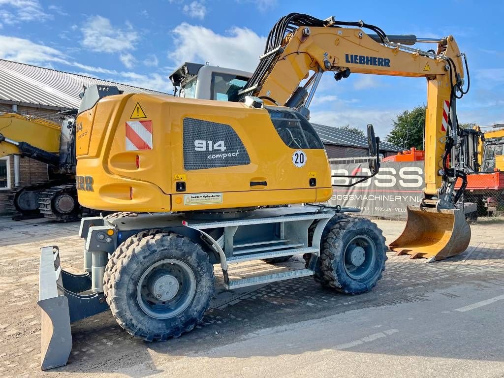 Mobilbagger of the type Liebherr A914 Compact Litronic - Likufix / Only 3012 HOURS!, Gebrauchtmaschine in Veldhoven (Picture 5)