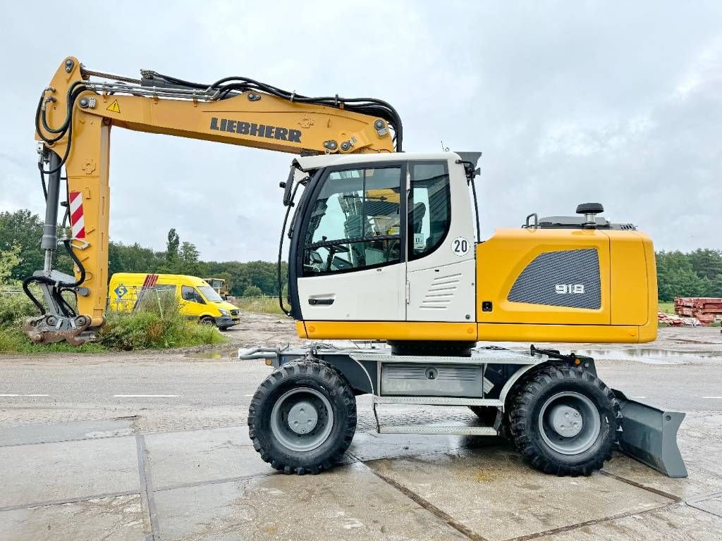 Mobilbagger tip Liebherr A918 EW Litronic -3588HR - Likufix, Gebrauchtmaschine in Veldhoven (Poză 2)