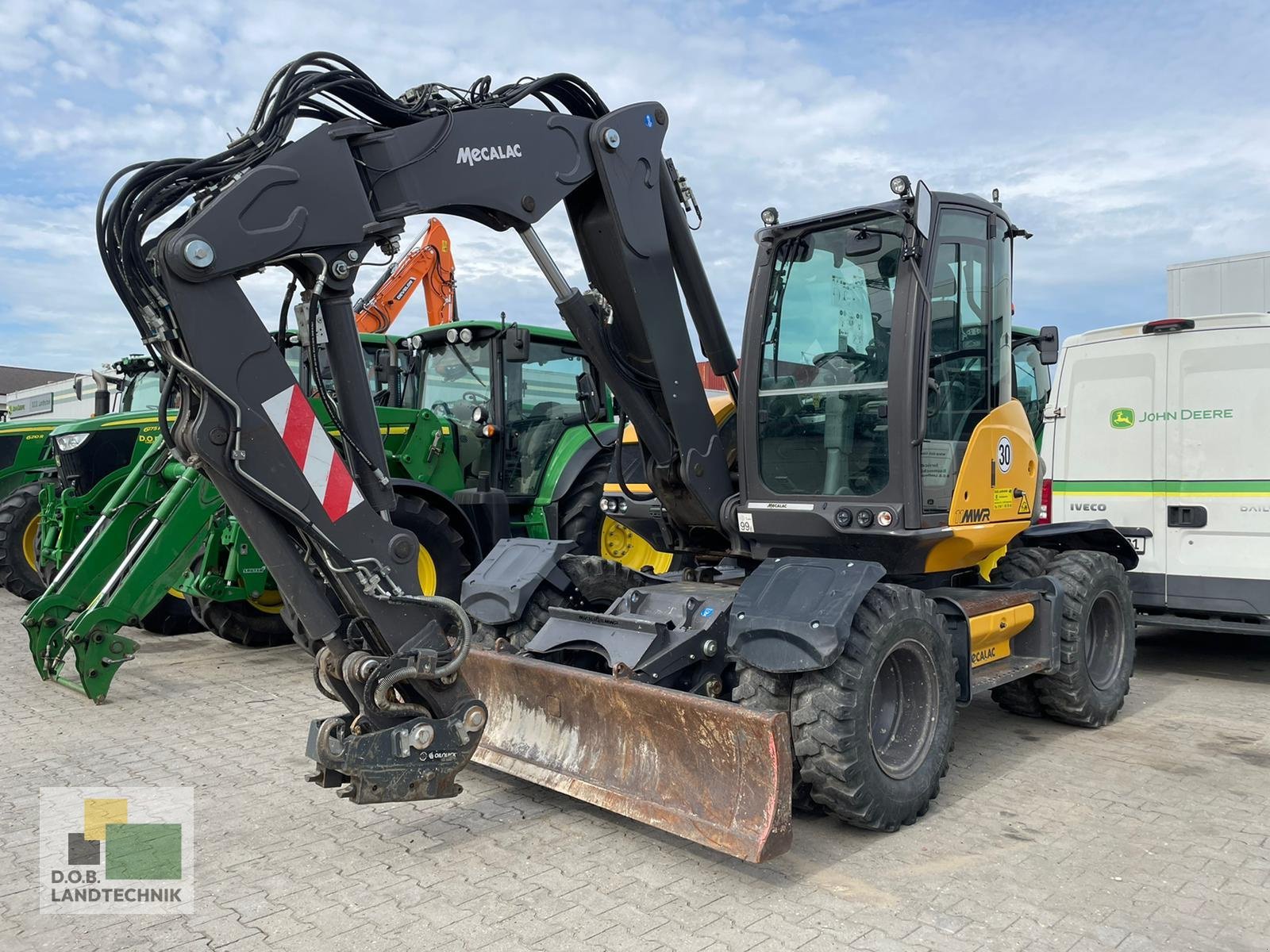 Mobilbagger typu Mecalac 11MWR, Gebrauchtmaschine w Regensburg (Zdjęcie 1)