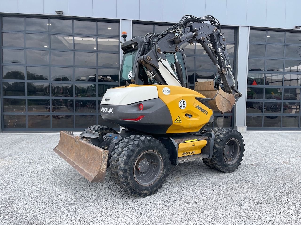 Mobilbagger du type Mecalac 9MWR, Gebrauchtmaschine en Holten (Photo 2)