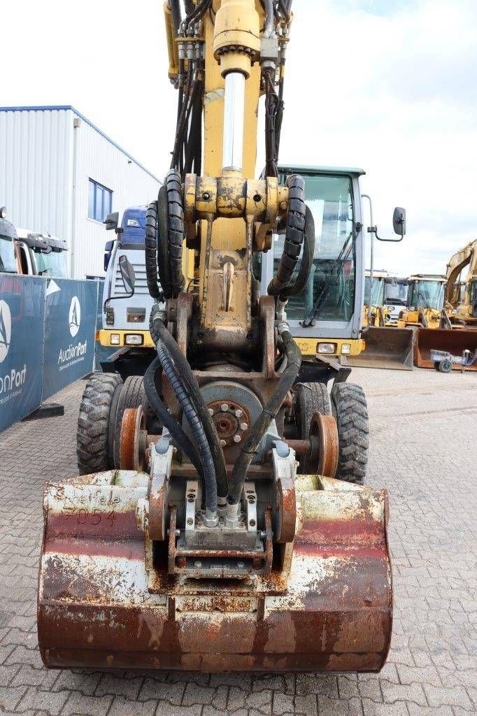 Mobilbagger of the type New Holland MH Plus, Gebrauchtmaschine in Antwerpen (Picture 8)