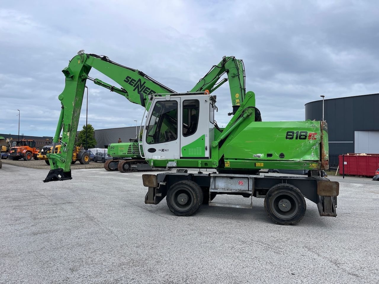 Mobilbagger van het type Sennebogen 818E, Gebrauchtmaschine in Holten (Foto 11)