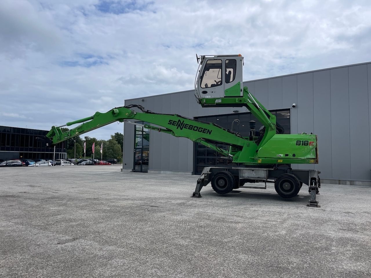 Mobilbagger van het type Sennebogen 818E, Gebrauchtmaschine in Holten (Foto 4)