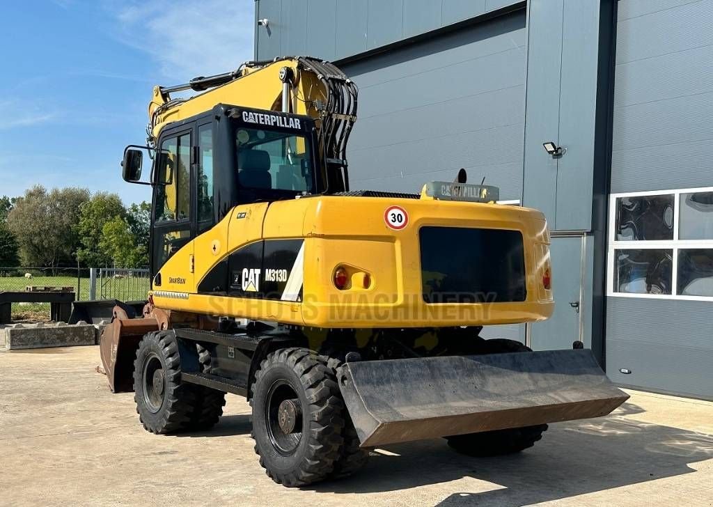 Mobilbagger van het type Sonstige Cat M 313 D, Gebrauchtmaschine in Wommels (Foto 3)