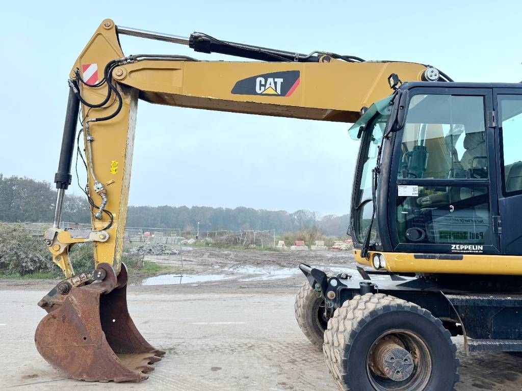 Mobilbagger Türe ait Sonstige Cat M322D - Zeppelin Germany / Camera / Triple Boom, Gebrauchtmaschine içinde Veldhoven (resim 10)