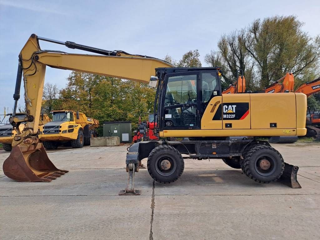 Mobilbagger van het type Sonstige Cat M322F, Gebrauchtmaschine in Stabroek (Foto 1)