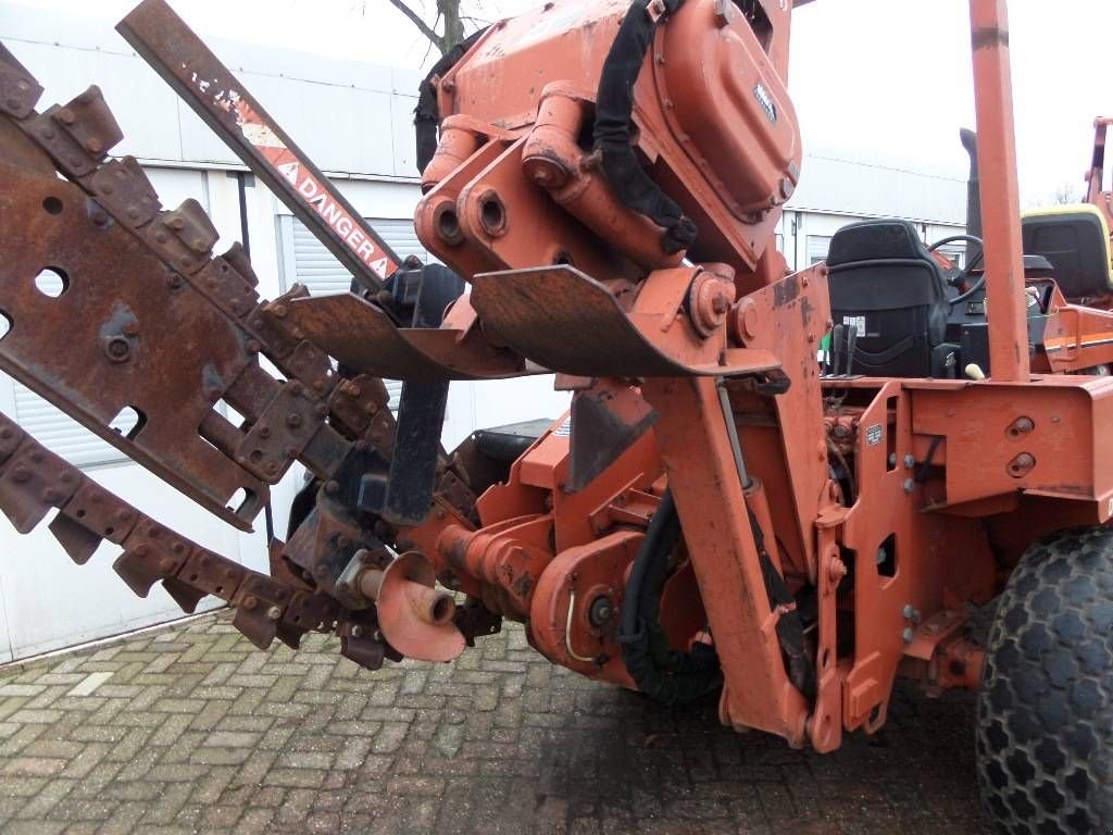 Mobilbagger Türe ait Sonstige Ditch Witch 8020 JD, Gebrauchtmaschine içinde Rucphen (resim 10)