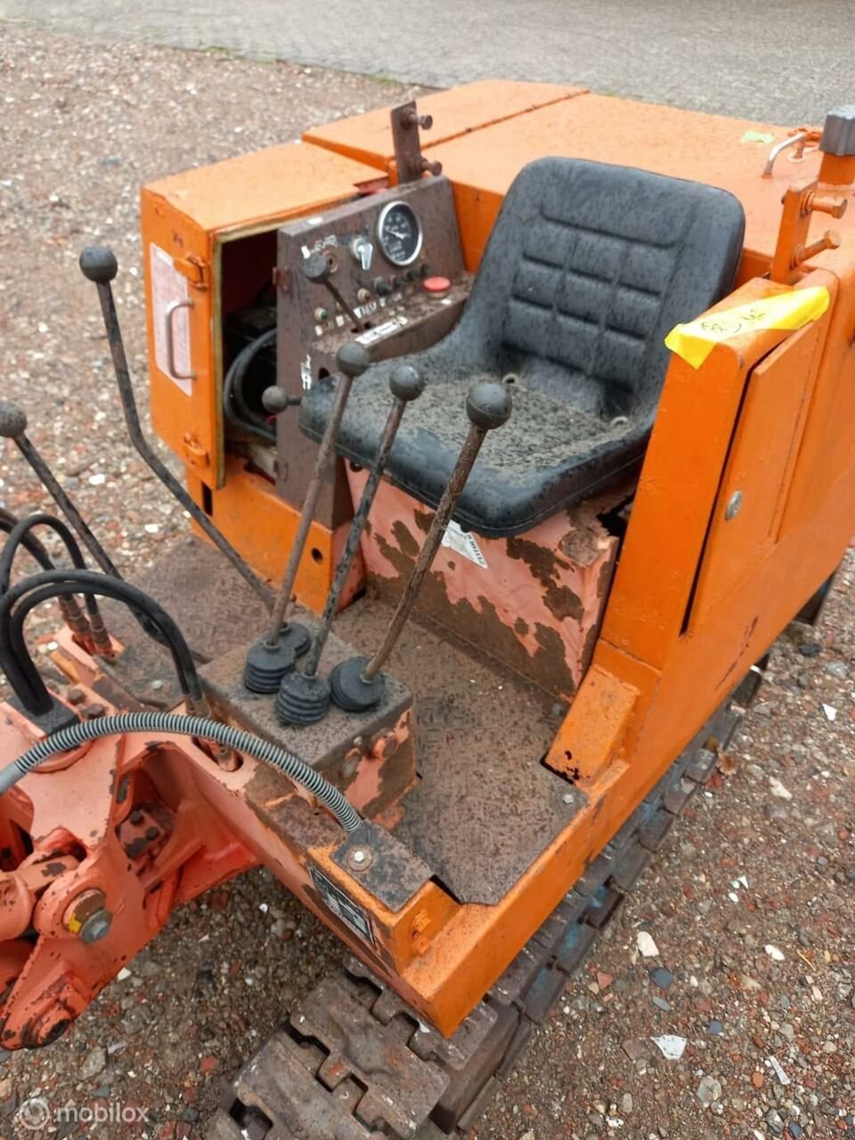 Mobilbagger типа Sonstige Iwafuji CT-150 mini graver diesel export &euro;3450,- ex btw, Gebrauchtmaschine в Aalten (Фотография 5)