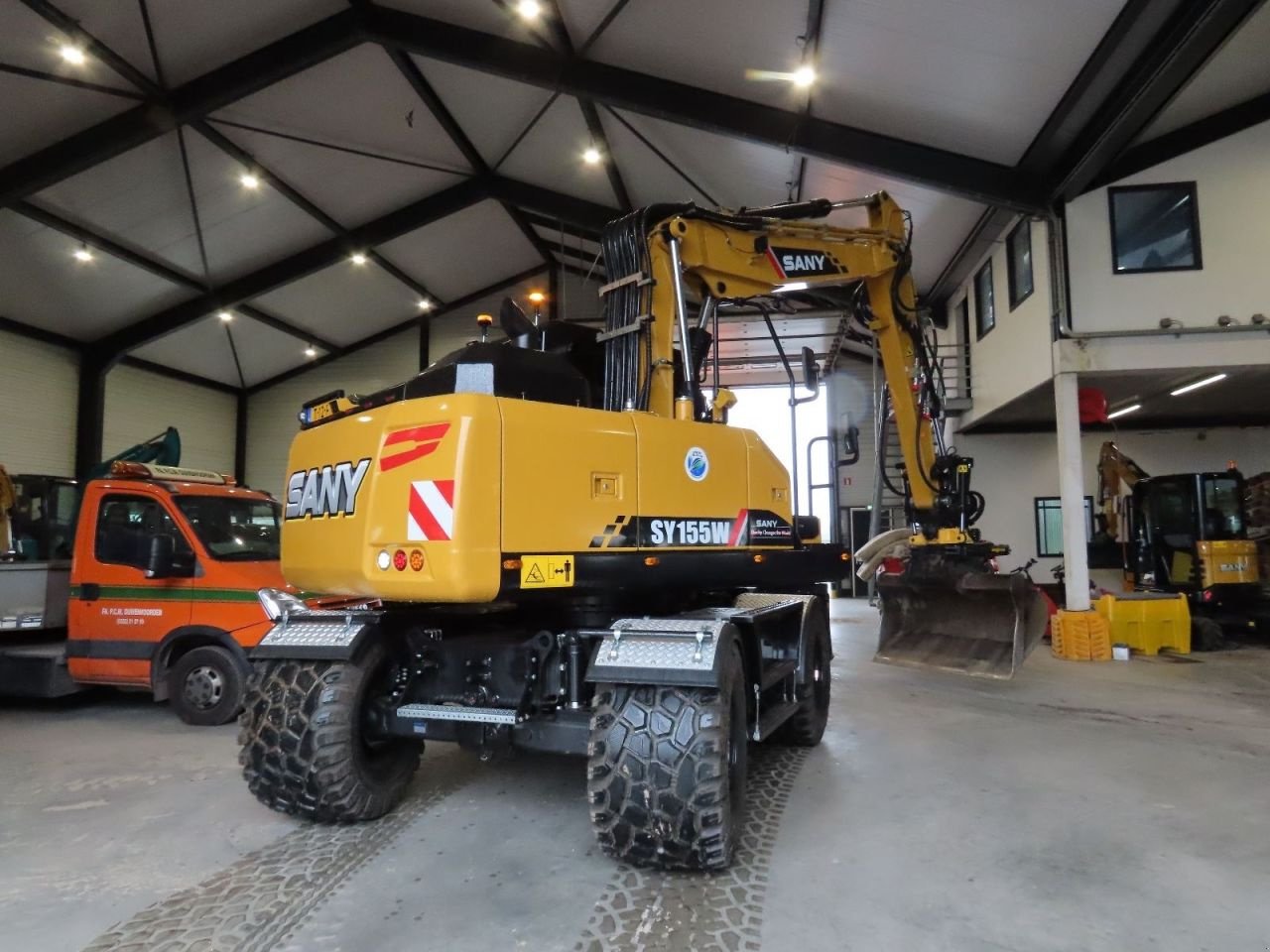 Mobilbagger del tipo Sonstige SANY SY155W, Gebrauchtmaschine In Voorhout (Immagine 8)