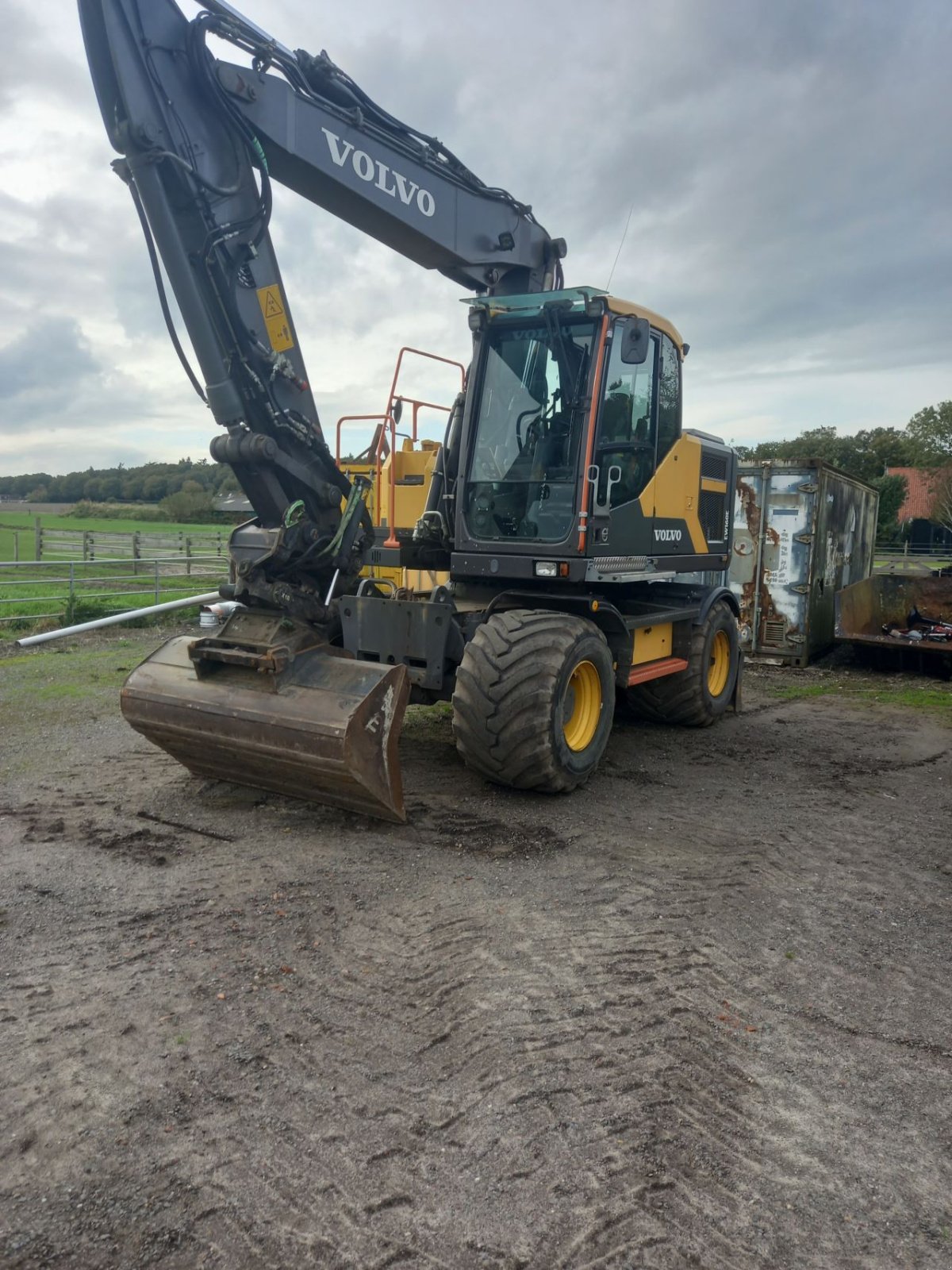 Mobilbagger of the type Sonstige Volvo EW 160E en Volvo Rups type EW160e EC210 CL, Gebrauchtmaschine in Wijnaldum (Picture 9)