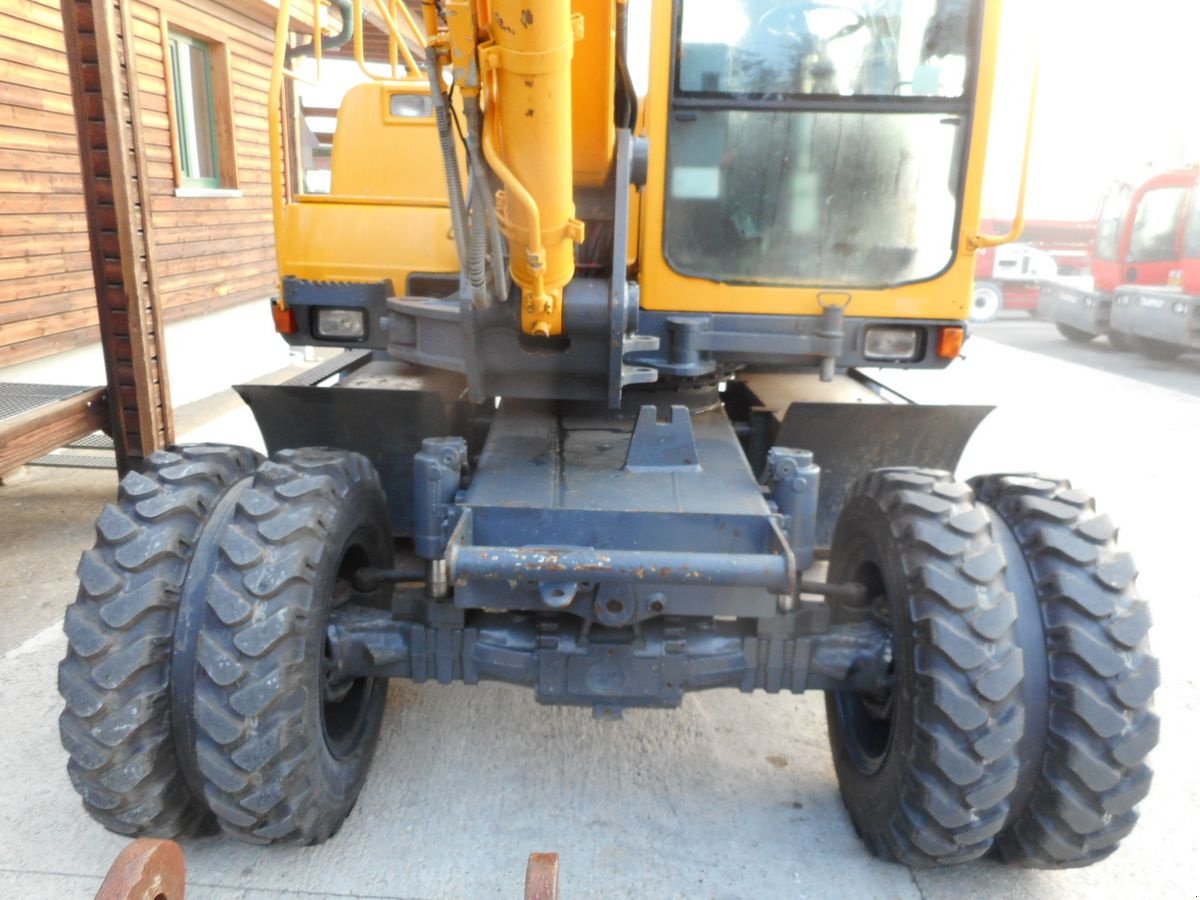 Mobilbagger van het type Takeuchi TB 175W mit 3 Löffel + Palettengabel ( Reifen u., Gebrauchtmaschine in St. Nikolai ob Draßling (Foto 14)