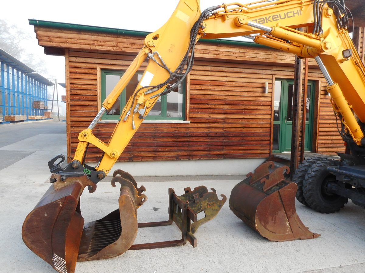 Mobilbagger del tipo Takeuchi TB 175W mit 3 Löffel + Palettengabel ( Reifen u., Gebrauchtmaschine In St. Nikolai ob Draßling (Immagine 12)