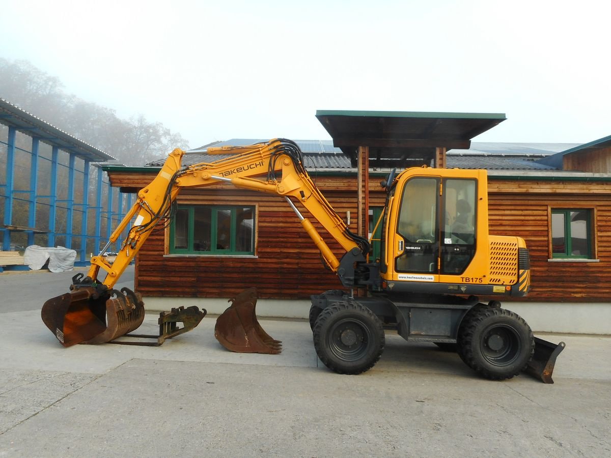 Mobilbagger del tipo Takeuchi TB 175W mit 3 Löffel + Palettengabel ( Reifen u., Gebrauchtmaschine In St. Nikolai ob Draßling (Immagine 1)