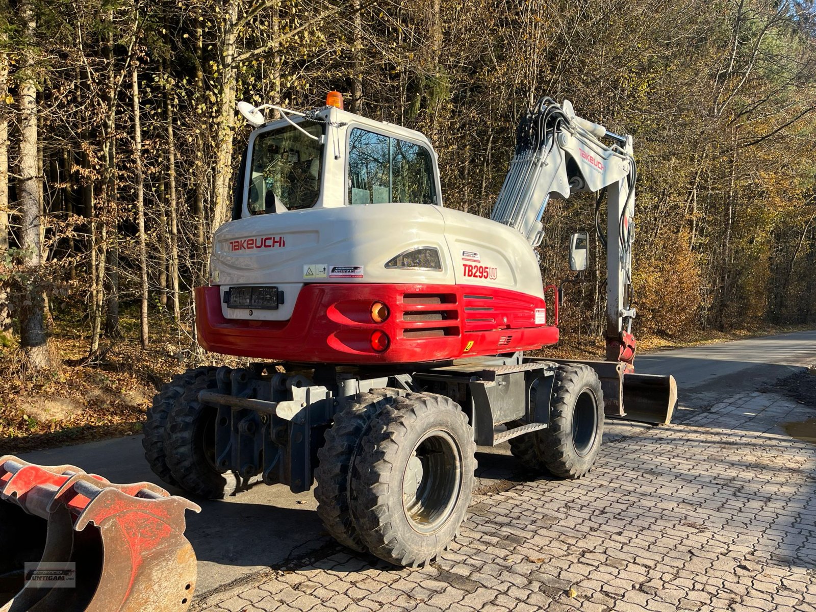 Mobilbagger van het type Takeuchi TB 295 W, Gebrauchtmaschine in Deutsch - Goritz (Foto 7)