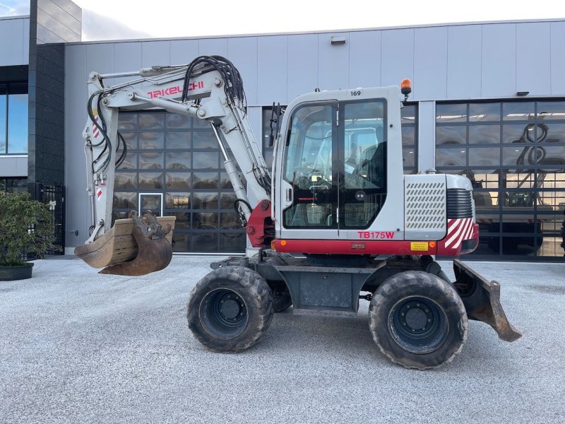 Mobilbagger of the type Takeuchi TB175W, Gebrauchtmaschine in Holten