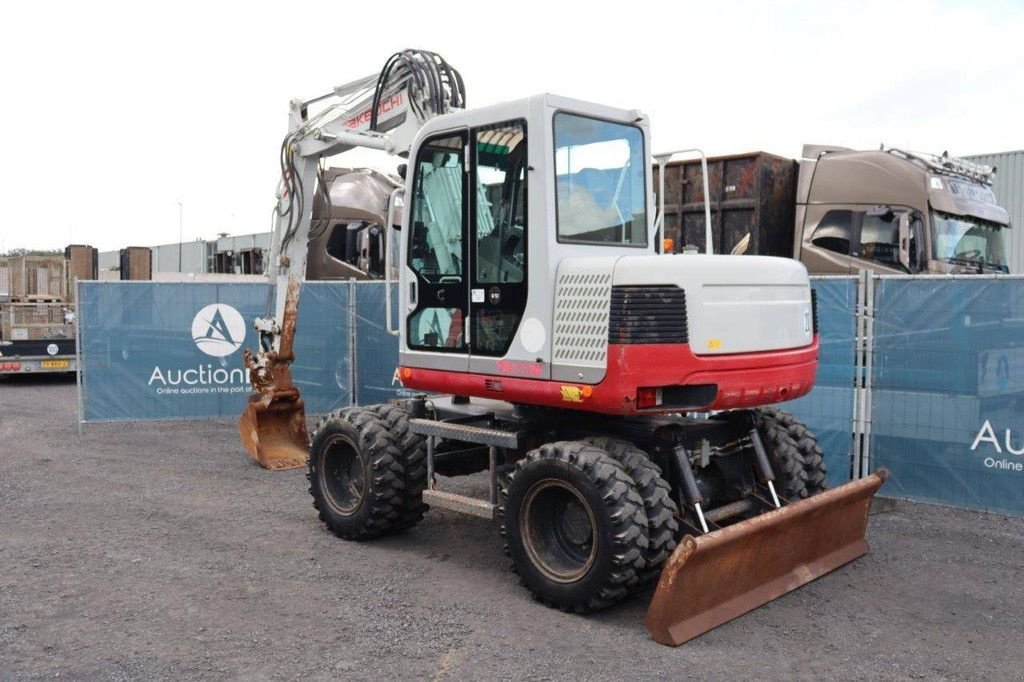 Mobilbagger типа Takeuchi TB175W, Gebrauchtmaschine в Antwerpen (Фотография 3)