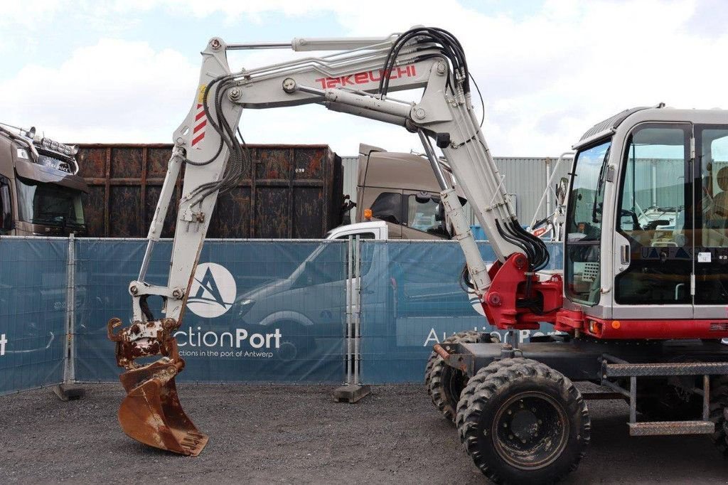 Mobilbagger типа Takeuchi TB175W, Gebrauchtmaschine в Antwerpen (Фотография 10)