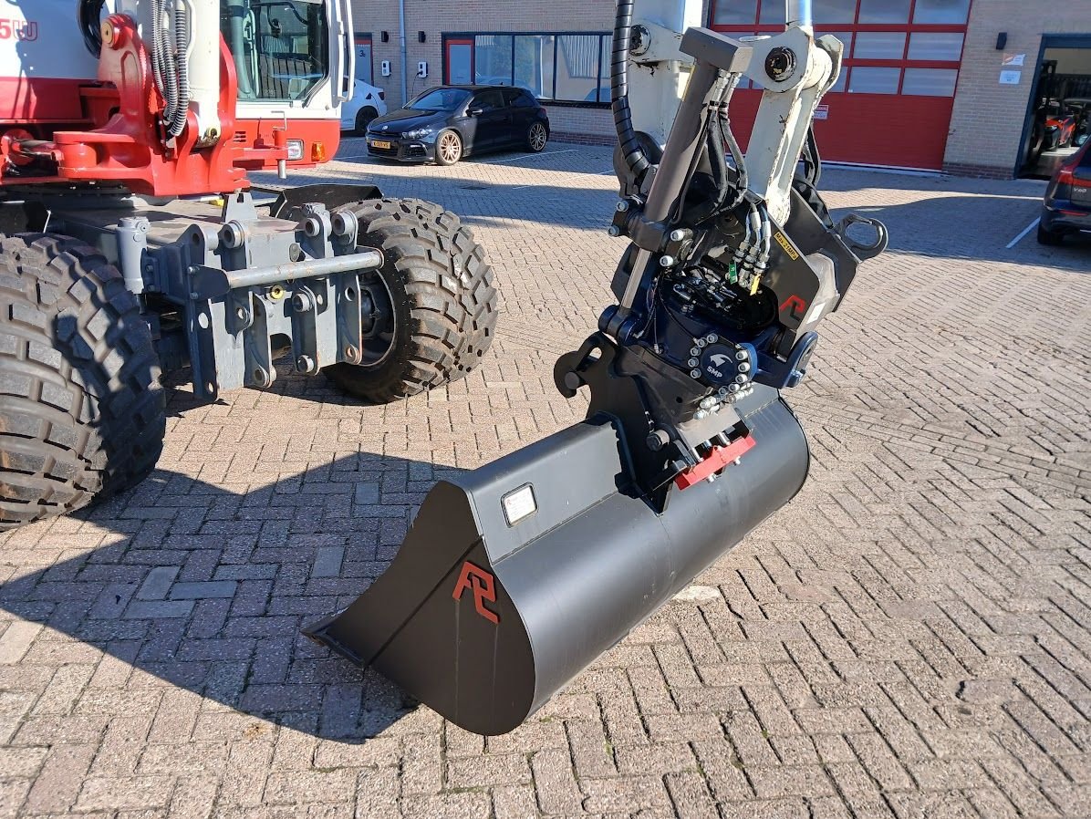 Mobilbagger типа Takeuchi TB295W, Gebrauchtmaschine в Westwoud (Фотография 5)