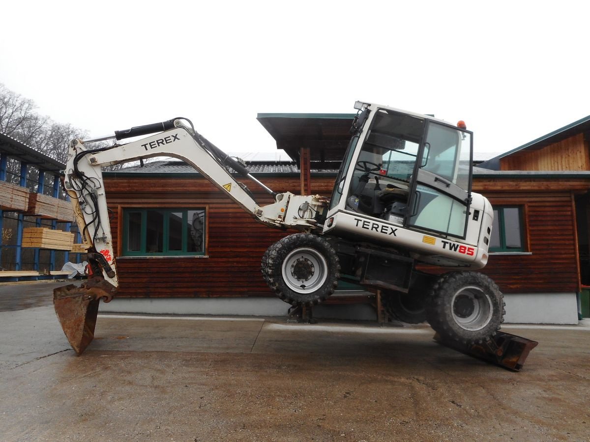 Mobilbagger van het type Terex TW 85 ( 9.500kg ), Gebrauchtmaschine in St. Nikolai ob Draßling (Foto 11)