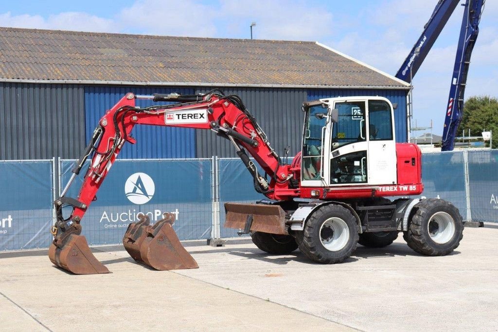 Mobilbagger от тип Terex TW 85, Gebrauchtmaschine в Antwerpen (Снимка 10)