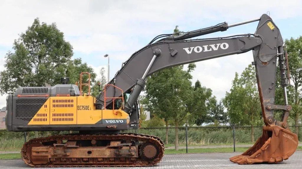 Mobilbagger tip Volvo EC 750 EL BUCKET GOOD CONDITION, Gebrauchtmaschine in Marknesse (Poză 4)