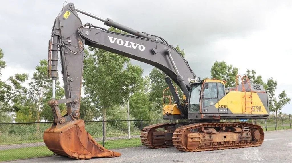 Mobilbagger of the type Volvo EC 750 EL BUCKET GOOD CONDITION, Gebrauchtmaschine in Marknesse (Picture 2)